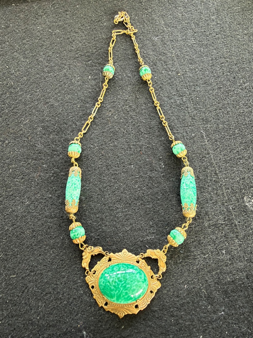Necklace with Peking or Czech glass beads.